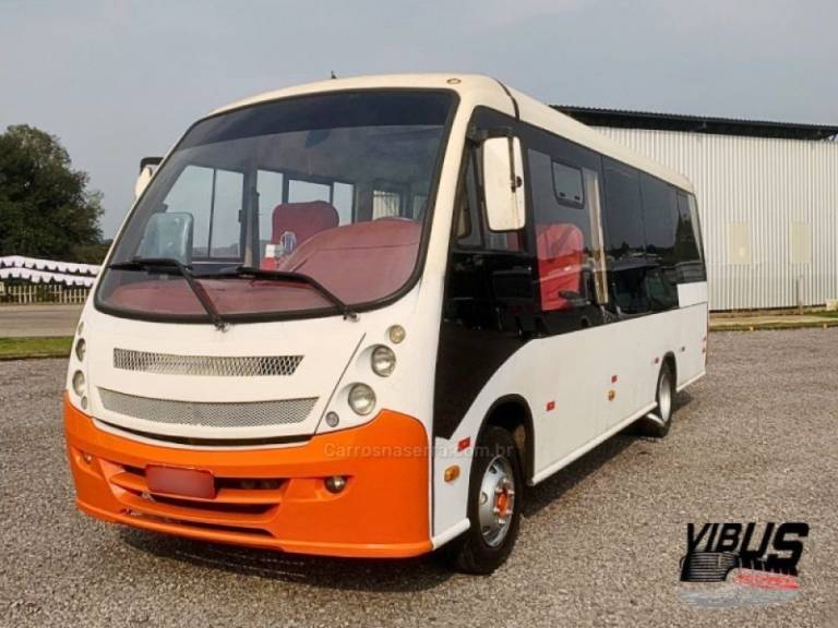 NEOBUS - THUNDER WAY - 2008/2009 - Branca - R$ 125.000,00